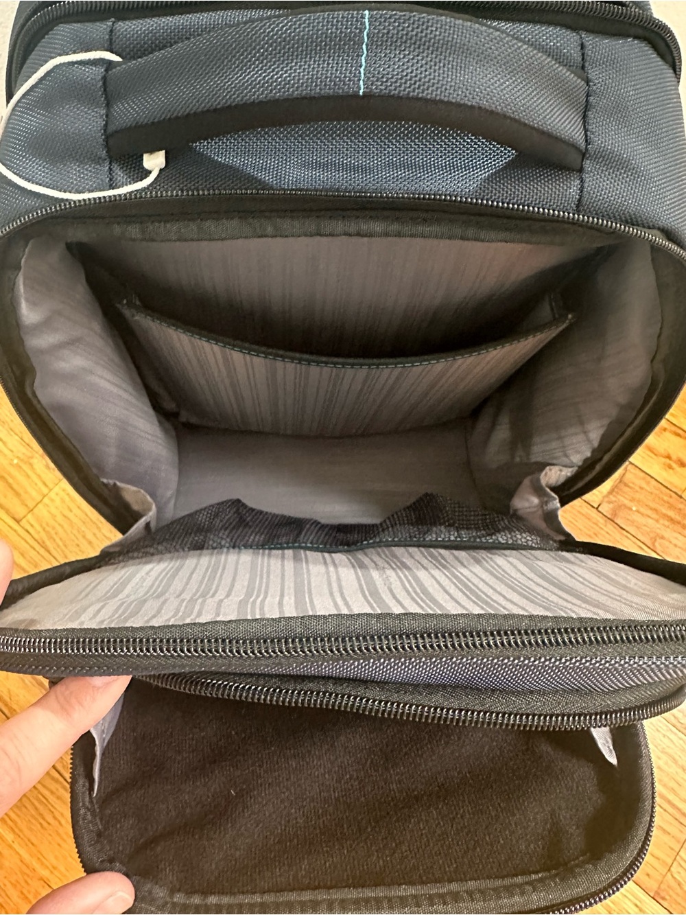 NEW Samsonite Navy Backpack - Picture 9 of 13